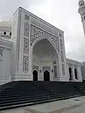 Entrance gate