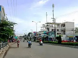 National Highway 91, the section passing through Trà Ôn market in Bình Đức ward