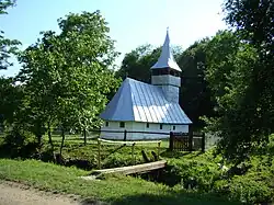 Wooden church in Bărăștii Iliei