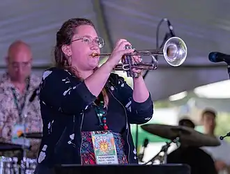Rachel Therrien performing at the 2023 Sunfest festival