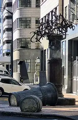 Image of sculpture made of old columns