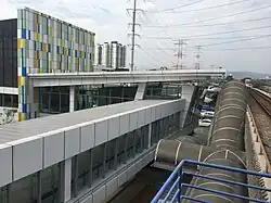 External view of the LRT-MRT linkway entering the MRT station