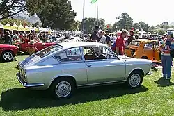 Rear view (pre-facelift)