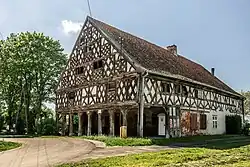 Vorlaubenhaus&nbsp;[de] in Klecie