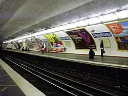Saint-François-Xavier before the installation of platform screen doors