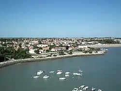Saint-Georges-de-Didonne seen from the lighthouse