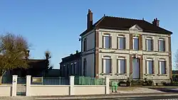 The town hall in Saint-Loup-d'Ordon