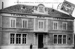 The girls' school in 1907