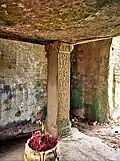 Interior Temple S1.