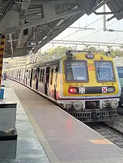 An EMU at Chinchwad bound for Lonavala from Pune