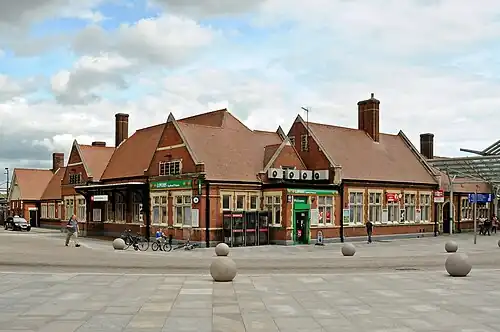 Southend Victoria station