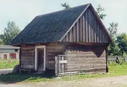 Granary in Nowe Dolistowo