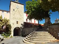 The Place du Ravelin in Saint-Rome-de-Tarn