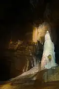 Amatérská cave, interior