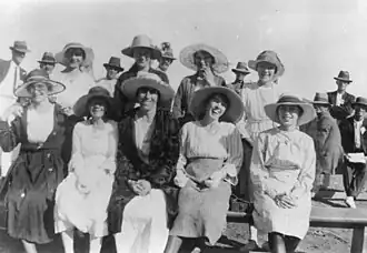 Ladies enjoying a cricket match at Selwyn, 1921