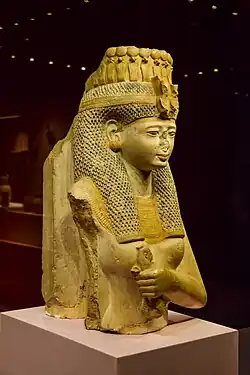 The White Queen statue at the Hurghada Museum