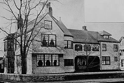 Mary Fiske Stoughton House, Cambridge, Massachusetts (1882–83), Henry Hobson Richardson, architect