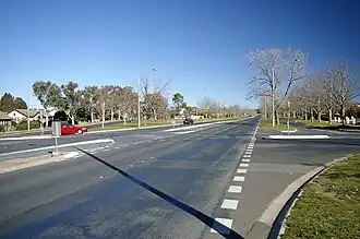 Sturt Avenue, Narrabundah