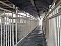 Connecting linkway