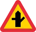 (thick is priority road) Road intersection where drivers of vehicles on the connecting road have a duty to give way Perpendicular connection from the left, 135-degree connection from the right