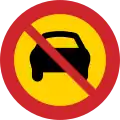 No motor vehicles with more than two wheels