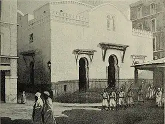 Great Synagogue of Algiers protected during the riots
