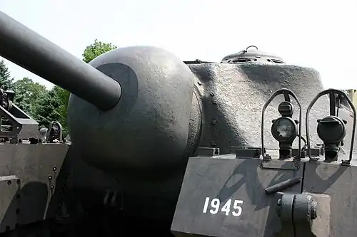 Gun mantlet