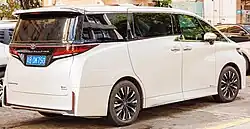 Rear view (Crown Vellfire)