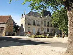 The town hall in Thédirac