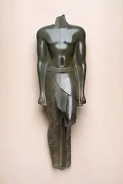 Statue of Tjahapimu wearing a shendyt, Metropolitan Museum of Art