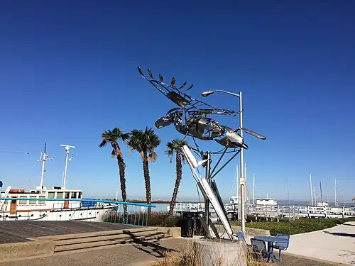 The Heron sculpture by David Han