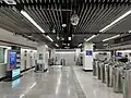 Line 6 south concourse