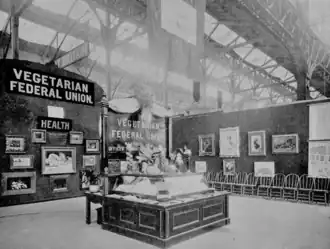 Vegetarian Federal Union stall at the World's Fair in Chicago (1893)