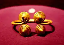 Gold bracelet convex double volute-ends Sacoșu Mare, Timiș County, Romania [34]