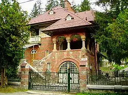 The villa in 2009.