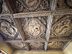 Coffered ceiling of the Salon d’Hercule at the Parlement of Toulouse, work of the sons of the sculptor Artus Legoust (17th century).
