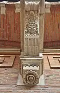 Gallery console.