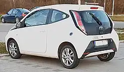 3-door (pre-facelift)