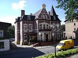 Cooperative bank in the city centre