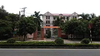 People's Committee of Diễn Châu district.