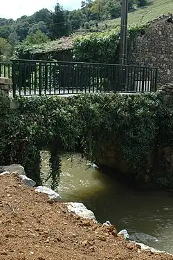 Bridge over the Nive des Aldudes&nbsp;[fr]