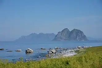 Mosken with Moskenesøya in the background