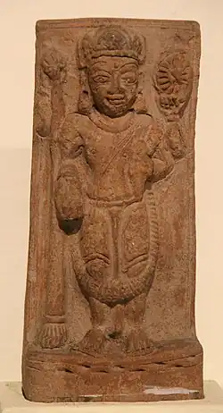 Vāsudeva with four attributes and without an aureole, terracotta[36]