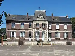 The town hall in Vaumoise