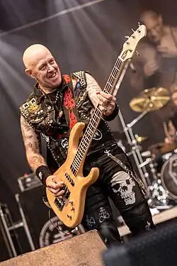Dolan performing with Venom Inc. in 2019