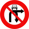 P.124f: No right turn and U-turn for motor vehicles