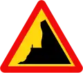 W.223b: Dangerous cliff on the left