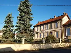 The town hall in Villebougis