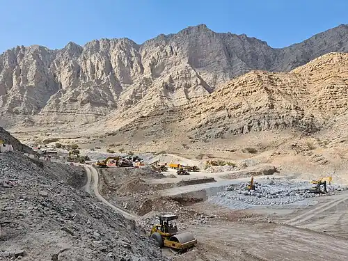 Construction of the Wadi Naqab Dam in 2020