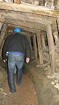 Walking through El Chiflón del Diablo.